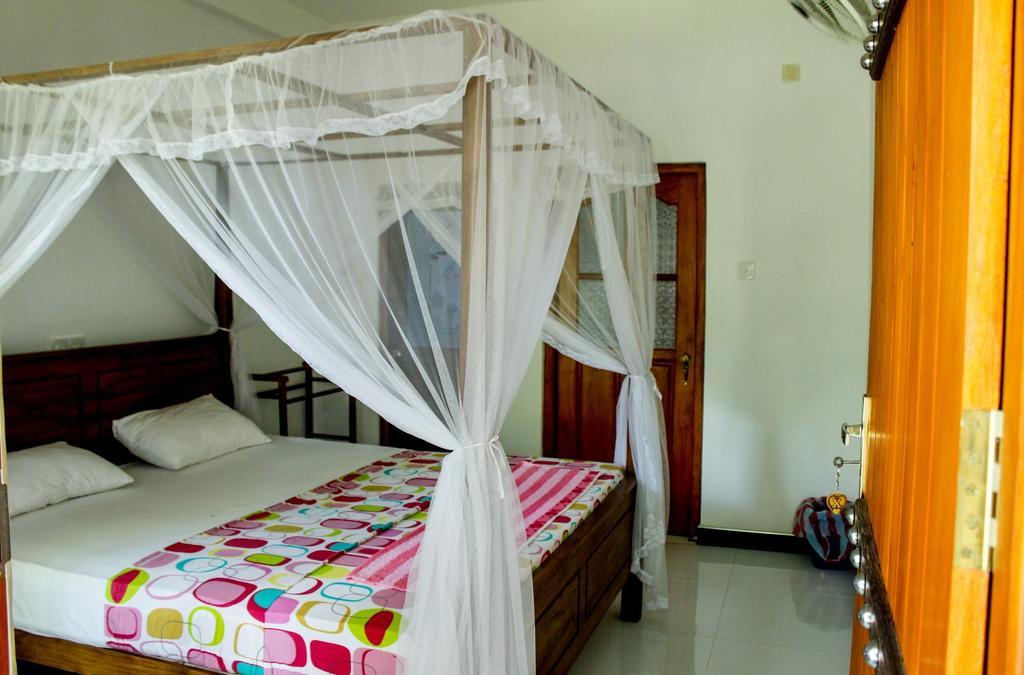 Orchid Rest Otel Mirissa Oda fotoğraf